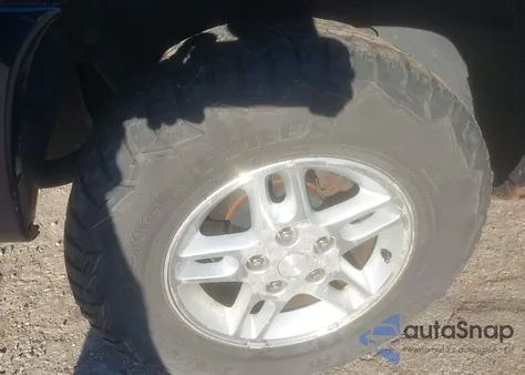 2004 Jeep Grand Cherokee Laredo z USA, uszkodzony, nr VIN 1J4GW48S74C246522